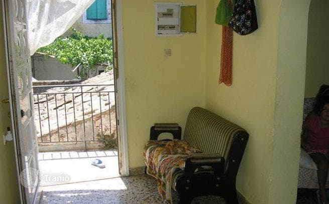 3-Bedroom Traditional House in Paxi, Corfu, photo 4