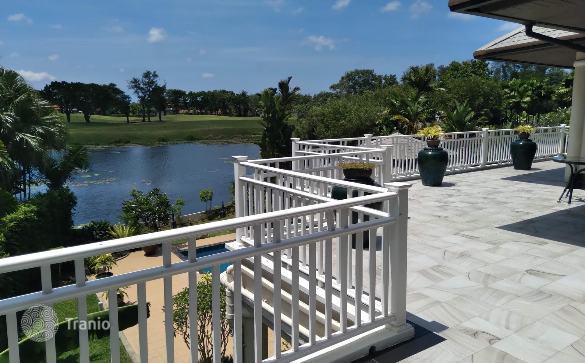 3-Bedroom House with Canal, Golf Course and Hill Views in a Prestigious Complex, photo 3