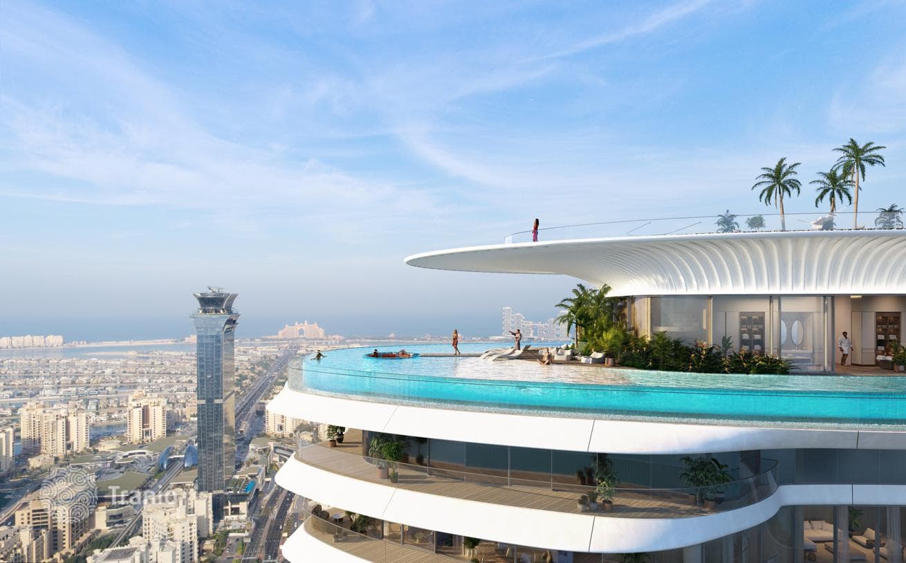 Высокий жилой комплекс с искусственными озёрами и песчаным пляжем, The Palm Jumeirah, Дубай, ОАЭ, фото 3