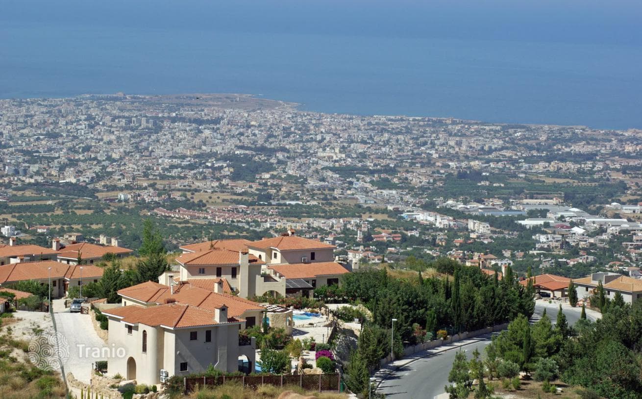 2-Bedroom Villa with Sea View in Tsada, Paphos, Cyprus