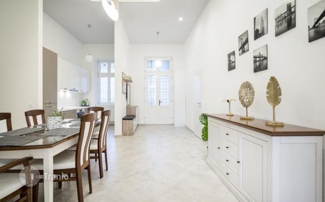 4-комнатная квартира 130 м² в Районе VII (Эржебетвароше), Венгрия, фото 4