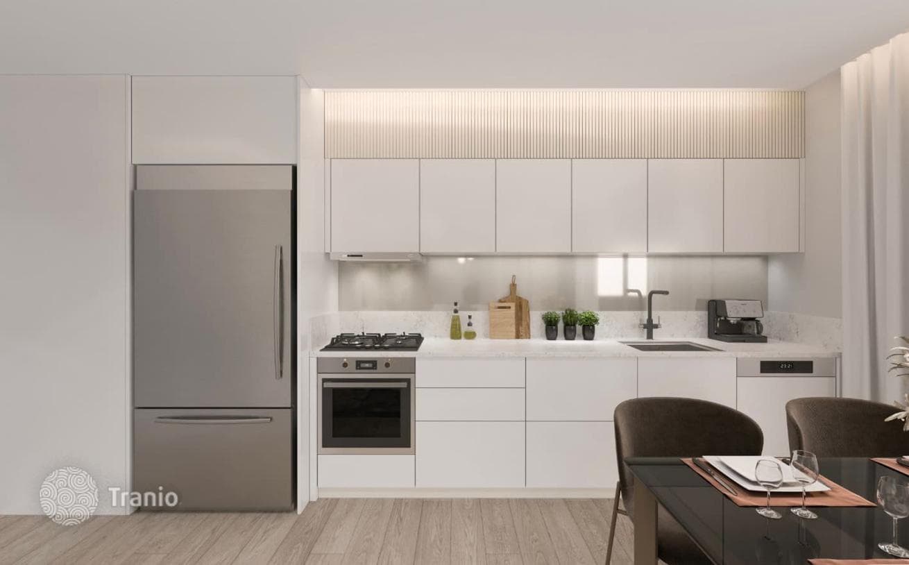 New Apartments with Shops and Cafes in Altintas, Antalya