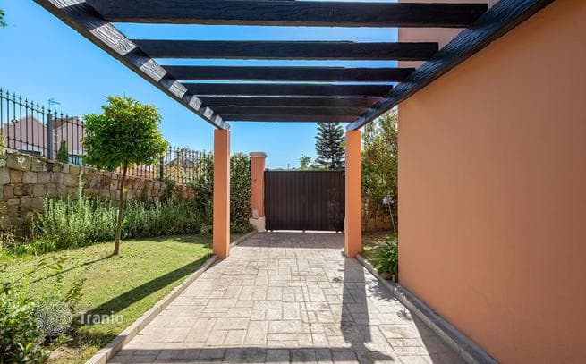 Turnkey Duplex Villas Beachfront to Golf Course in Manilva, Malaga, photo 4