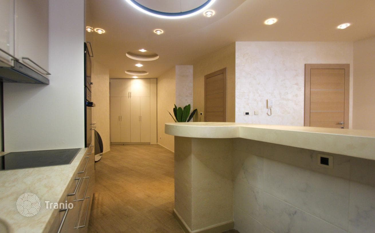 2-Bedroom Apartment with Sea View in Budva, photo 2