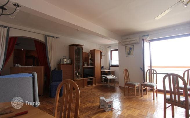 2-Bedroom Furnished Apartment with Terrace in Budva, photo 2