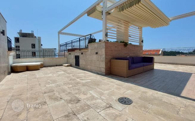 Luxury Penthouse with Roof Terrace and Sea Views in Becici, Budva