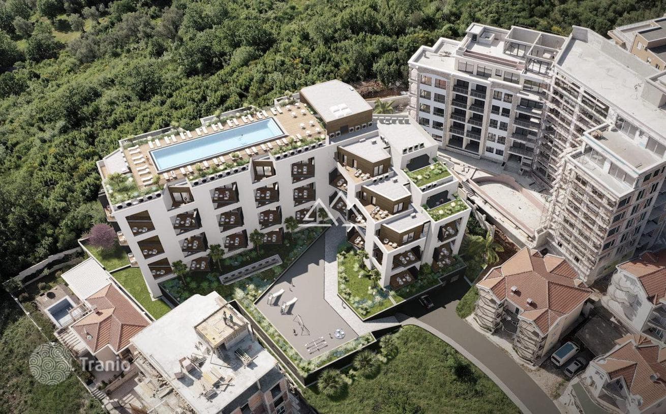 1-Bedroom Apartment with Sea View in Becici, Montenegro, photo 3