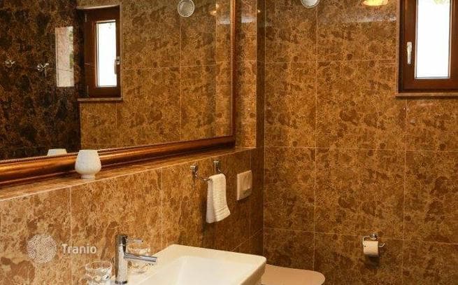 4-Bedroom Beachfront Villa with Private Pool and Beach in Radovici, Herceg Novi, photo 3