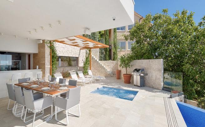 3-Bedroom Villa in Hvar, Croatia, photo 3
