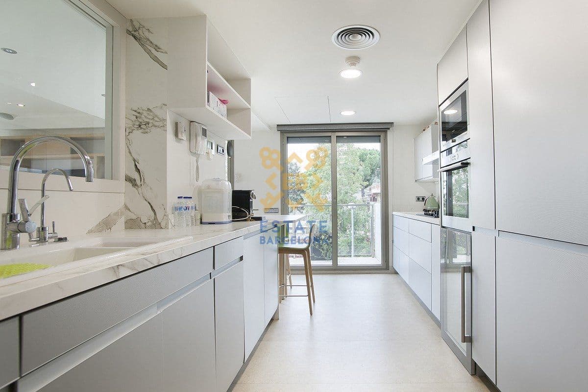 Квартира в Барселоне, Испания, 186 м², фото 5