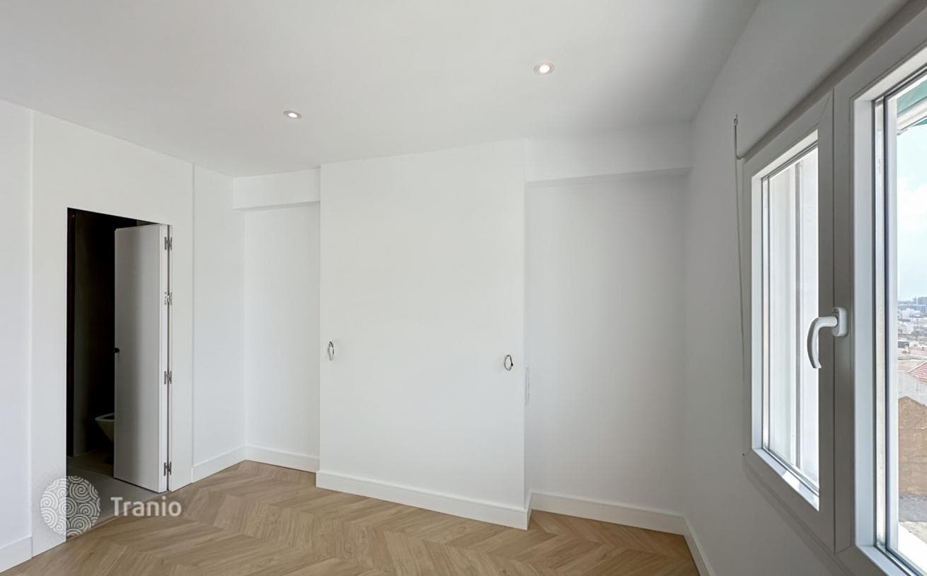 2-комнатная квартира 90 м² в Малаге, Испания, фото 2