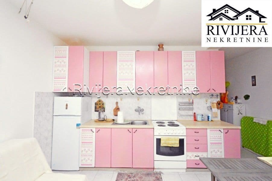 Квартира в Херцег-Нови, Черногория, 48 м², фото 3