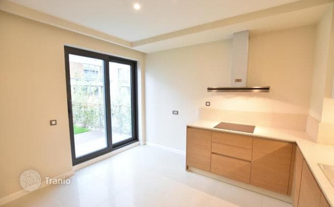 3-Bedroom Apartment in Sariyer, Istanbul, photo 5