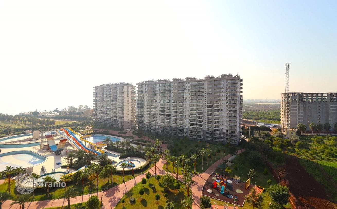 Beachfront Apartments with Water Park in Erdemli, Mersin