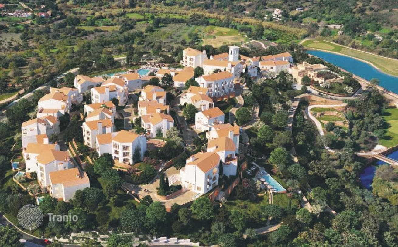 Buy-to-Let 1-Bedroom Apartment in Algarve, Portugal, photo 4