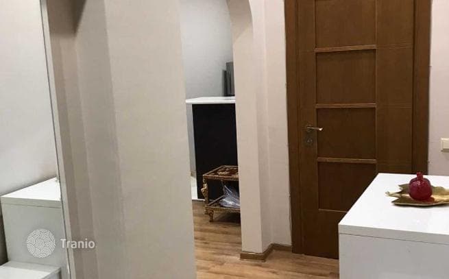 1-Bedroom Apartment in Saburtalo, Tbilisi, photo 2