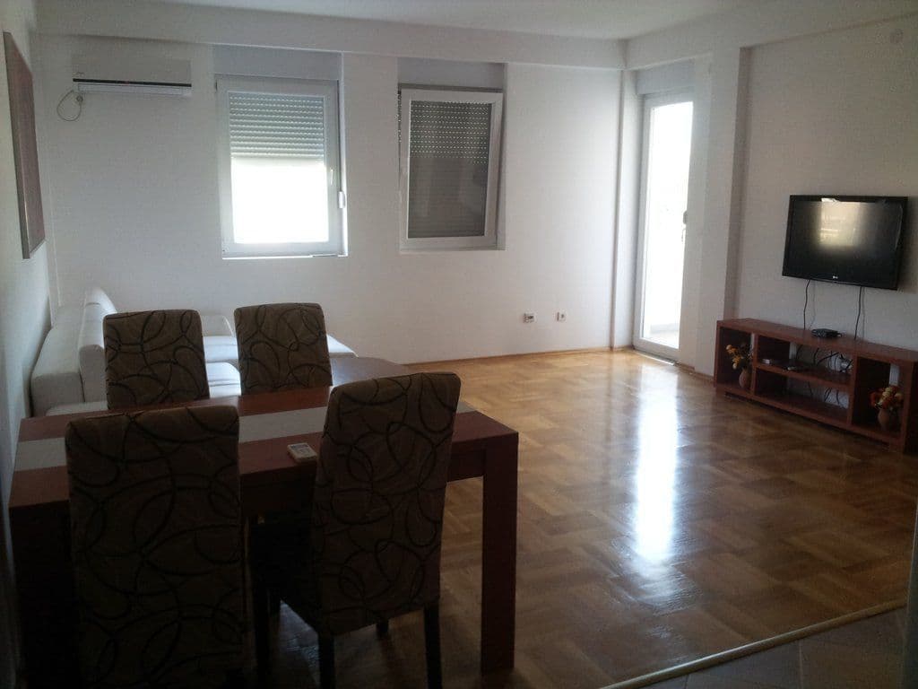Квартира в Баре, Черногория, 75 м², фото 2