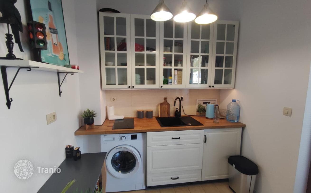 Studio Apartment with Mountain View in Becici, Budva, photo 3