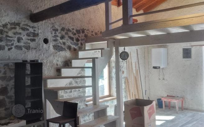 1-Bedroom Villa with 300 m² in Golbasi, photo 5