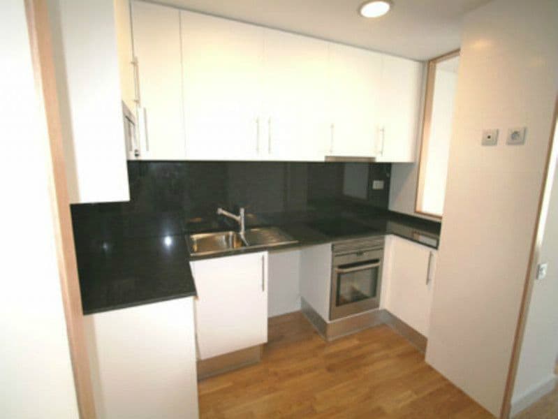 Квартира в Барселоне, Испания, 80 м², фото 2