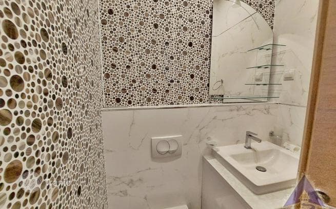 2-Bedroom Apartment with Mountain View in Budva, photo 5