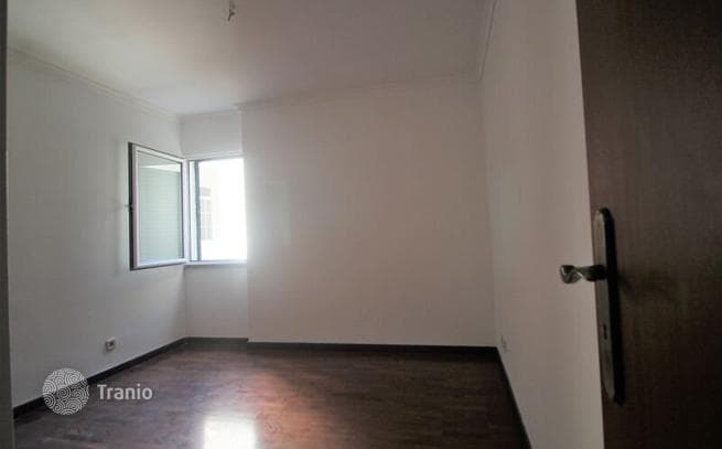 1-Bedroom Apartment in Câmara de Lobos, photo 5