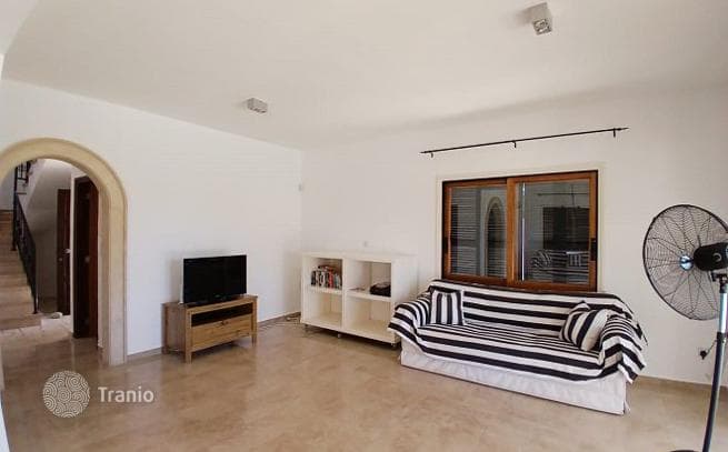 2-Bedroom Villa with Sea View and Private Pool in Sea Caves Beach, Paphos, photo 2