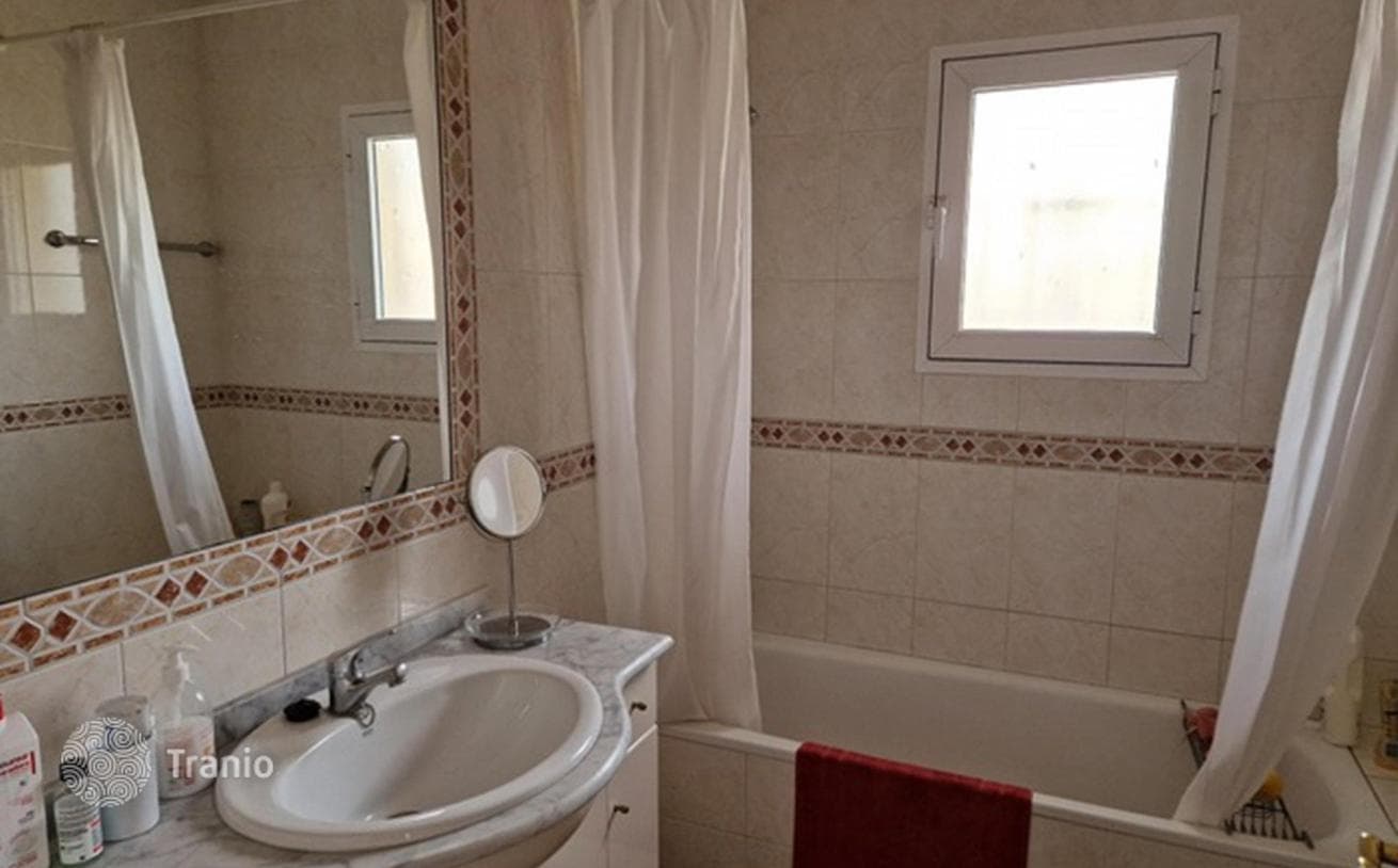 8-комнатная вилла 250 м² в Бенальмадене, Испания, фото 3