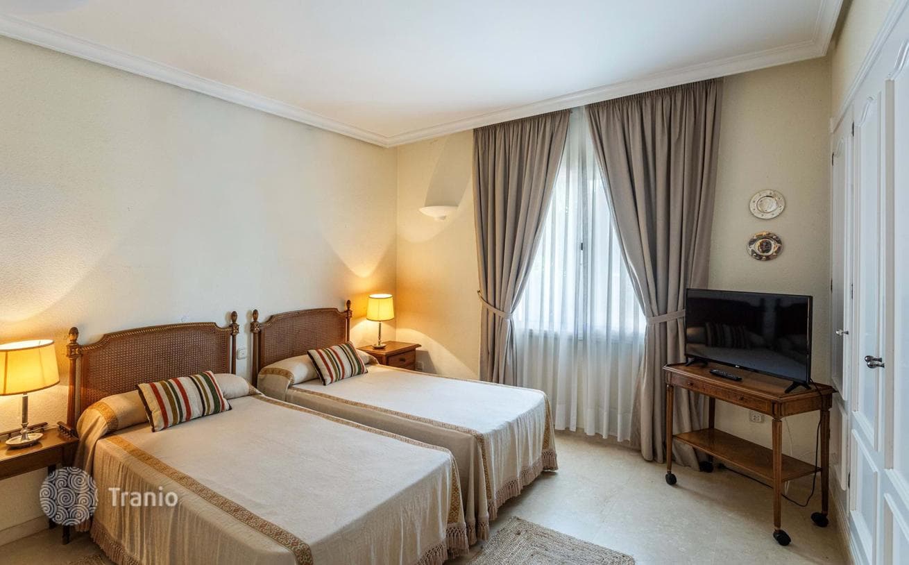 2-комнатная квартира 145 м² в Эстепоне, Испания