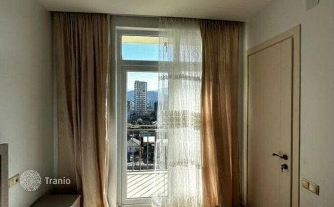 2-Bedroom Apartment with Sea View 500 m from the Beach in Batumi, photo 4