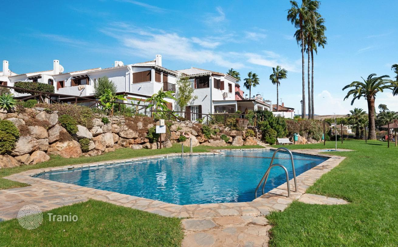 Таунхаус на продажу в Estepona West, Эстепона, фото 5
