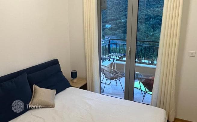 1-Bedroom Apartment with Mountain View in Morine, Herceg Novi, photo 4