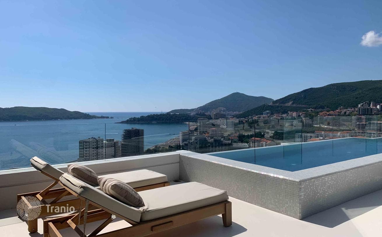 4-Bedroom Apartment in Budva, Montenegro, photo 4