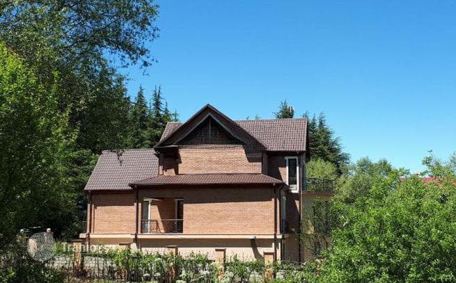 8-Bedroom House 400 m² in Tbilisi, photo 3