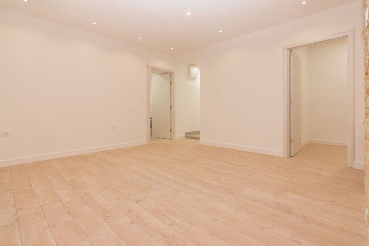 Квартира в Херцег-Нови, Черногория, 90 м², фото 3