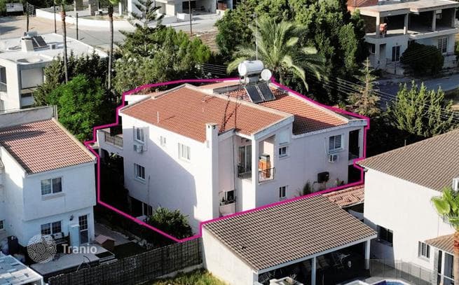 Трехэтажная вилла с садом и парковкой, Никосия, Кипр, фото 5