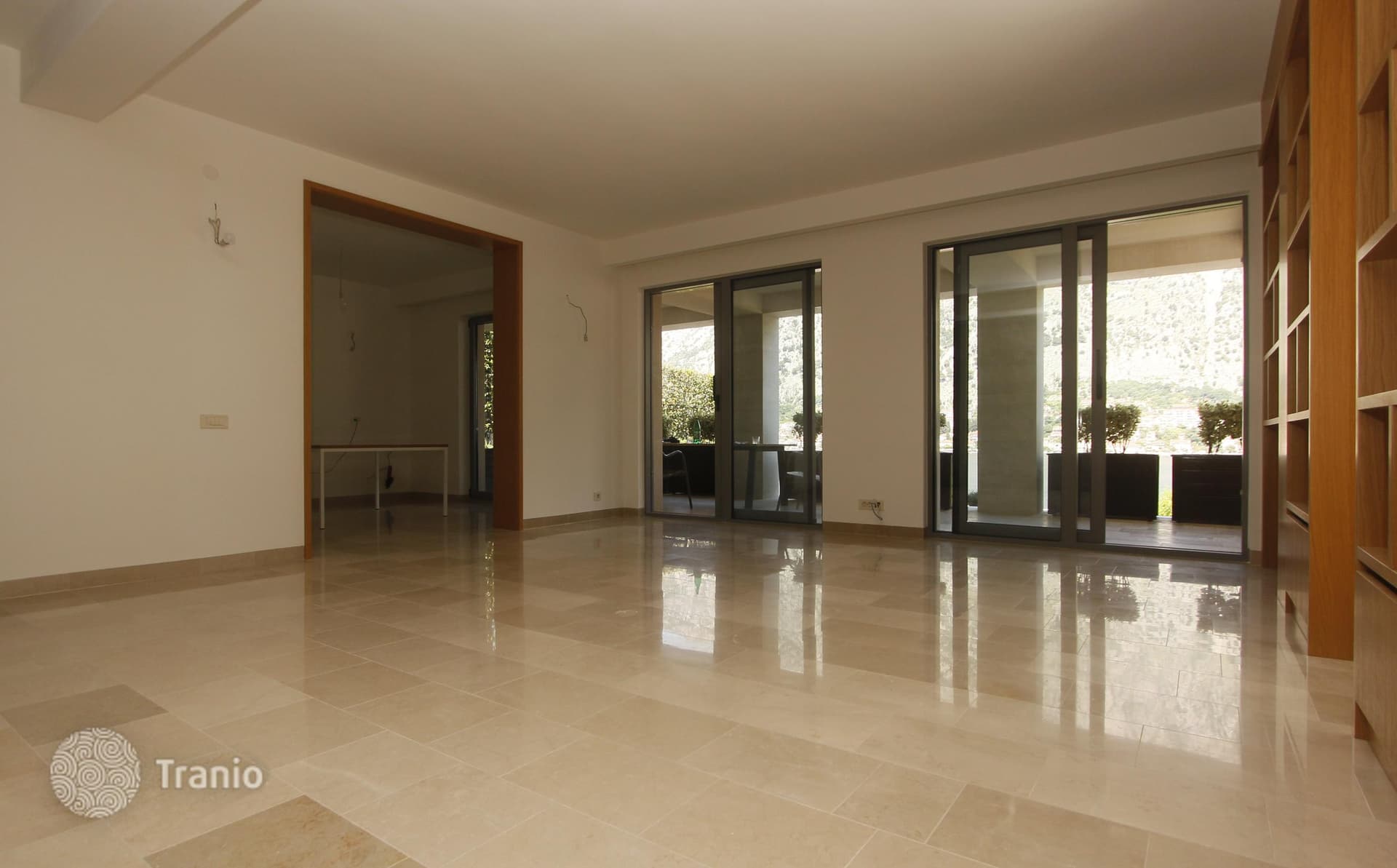 Modern House with Garage and Sea Views 35 m from the Beach in Muo, Kotor, photo 2