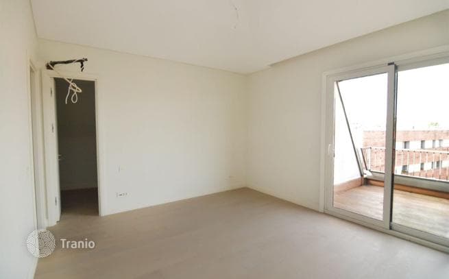 Apartment with Pool and Gym in Istanbul, Turkey, photo 3