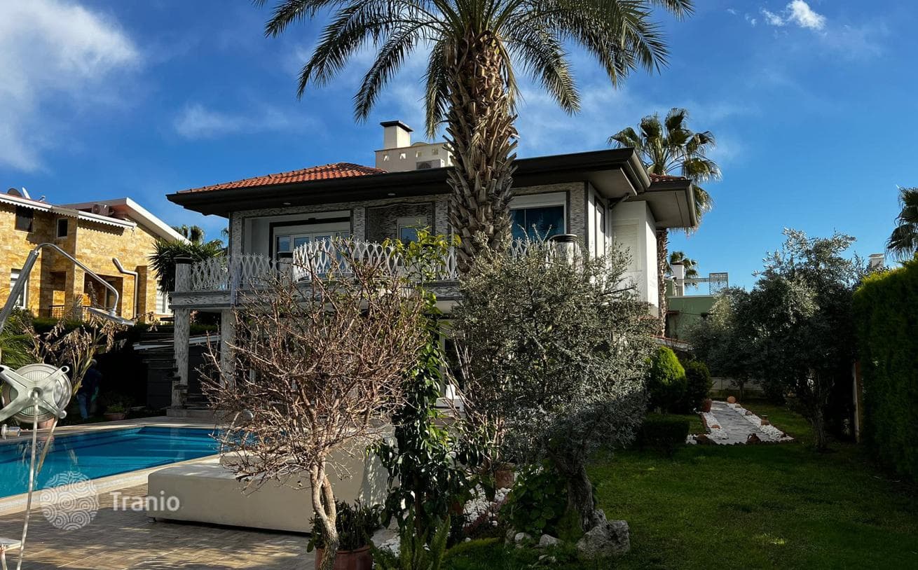 4-Bedroom Villa with Private Pool in Camyuva, Kemer, photo 4