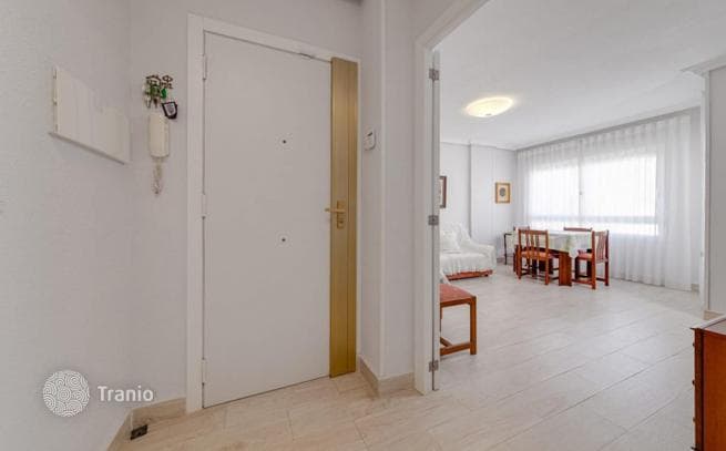 Светлая четырёхкомнатная квартира в 50 м от моря, Торревьеха, Аликанте, Испания, фото 4