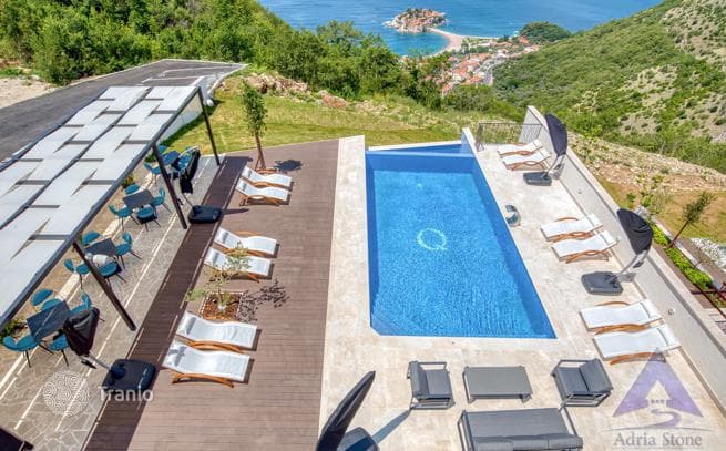 4-Bedroom Villa with Private Pool in Budva, Montenegro, photo 5