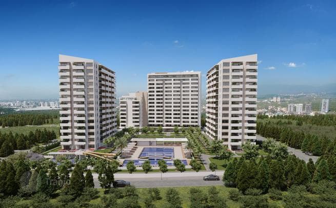 New Modern Apartments 150 m from the Sea in Mersin