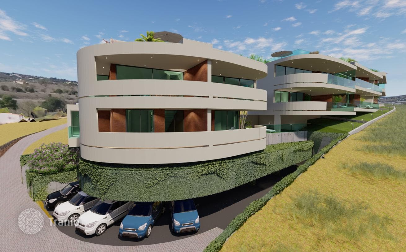 2-Bedroom Villa in Lagos, Algarve, photo 2