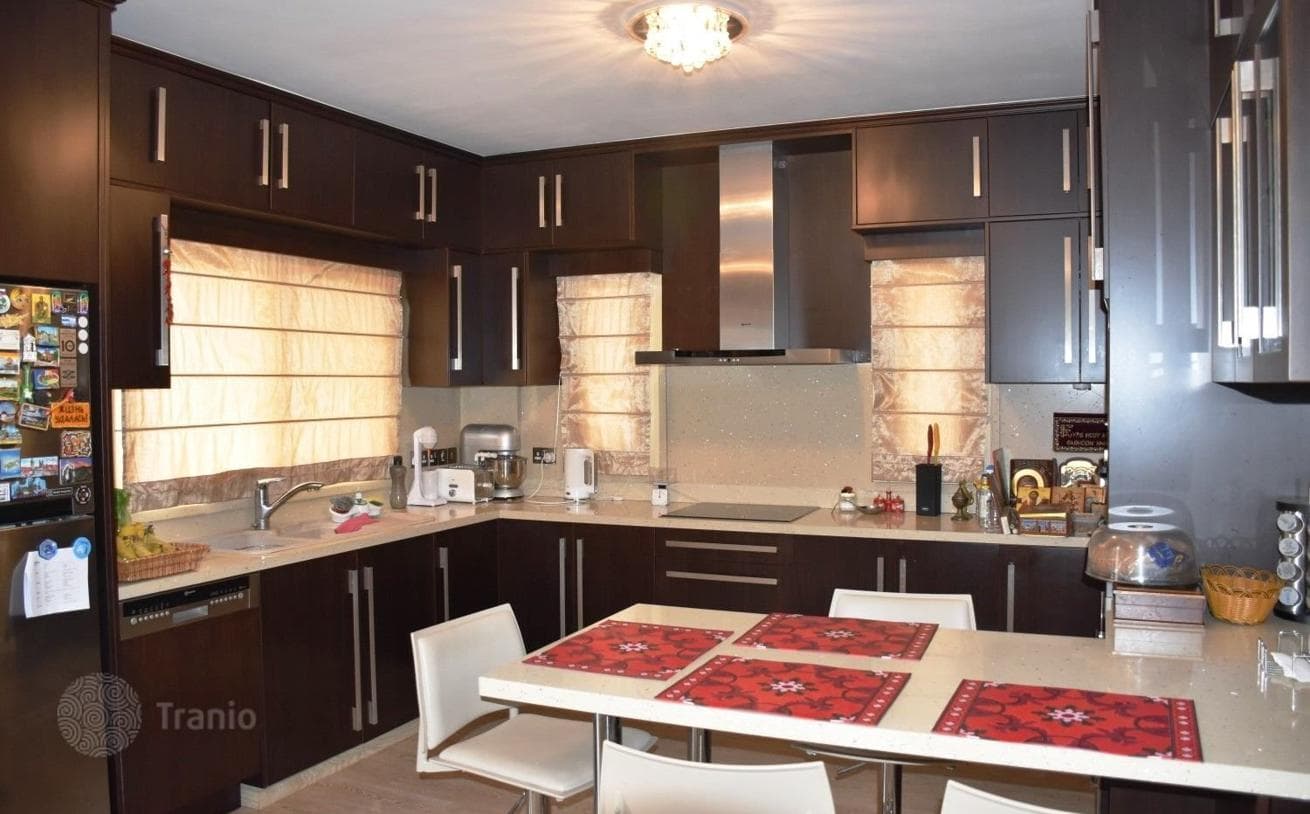 3-комнатная вилла 150 м² в Пиргосе, Кипр, фото 2