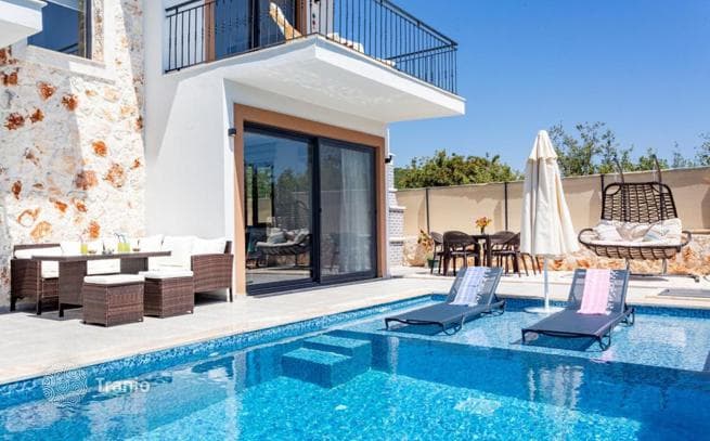 3-Bedroom (3+1) Villa with Private Pool in Kas, Antalya, photo 3