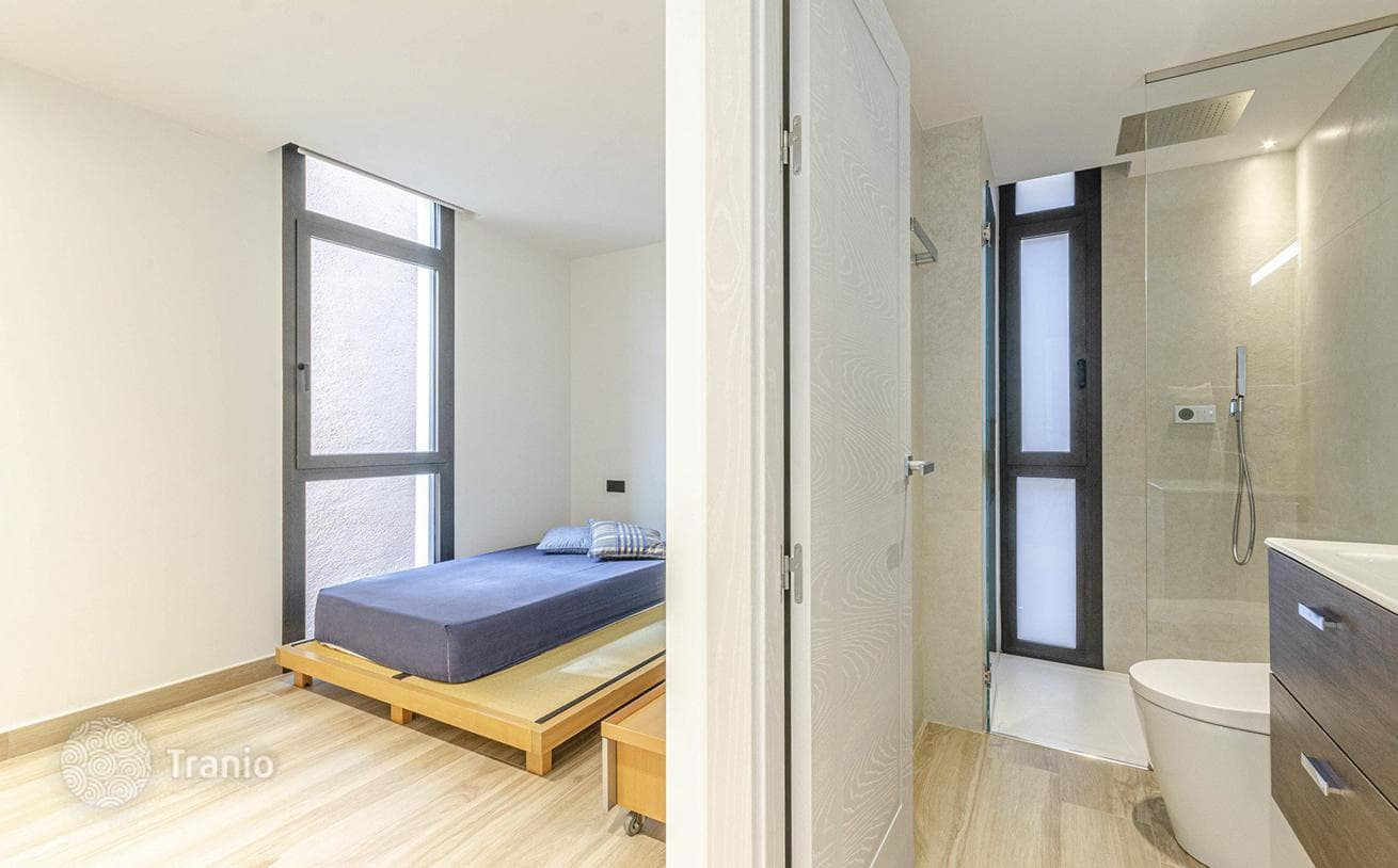 6-комнатный таунхаус 639 м² в Барселоне, Испания, фото 2