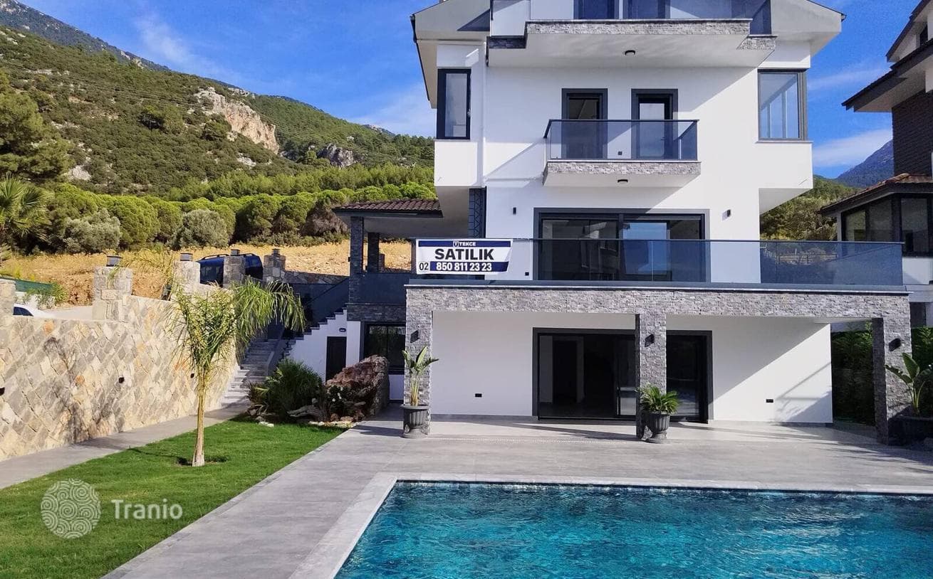4-Bedroom House with Private Pool in Fethiye, Mugla, photo 2