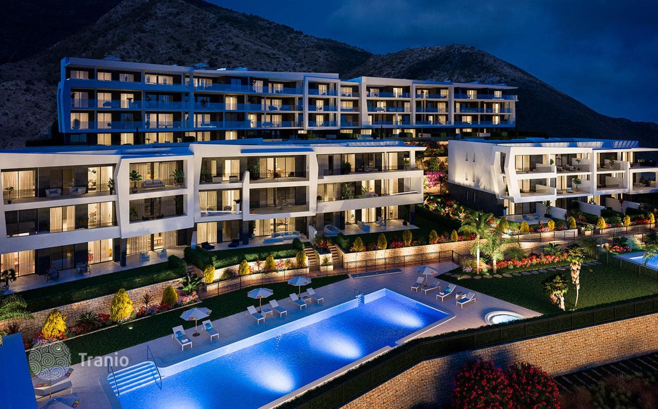 4-комнатные апартаменты в новостройке 232 м² в Фуэнхироле, Испания