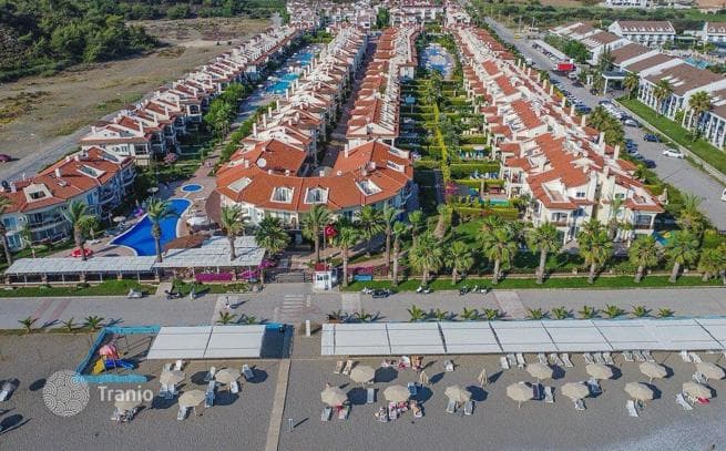 1-Bedroom Apartment with Pool View Near the Beach, photo 3