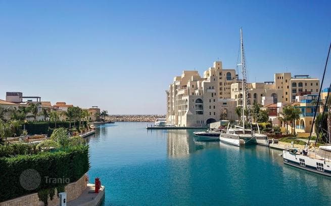 2-Bedroom Apartment in Limassol Marina, Limassol, photo 3